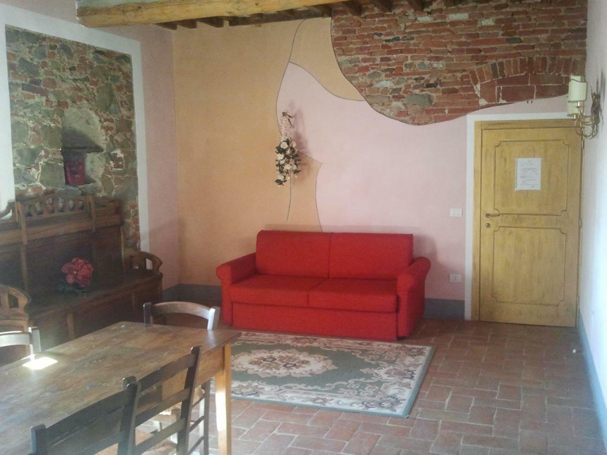 B&B Castello La Pia Dama Residence Guazzino エクステリア 写真