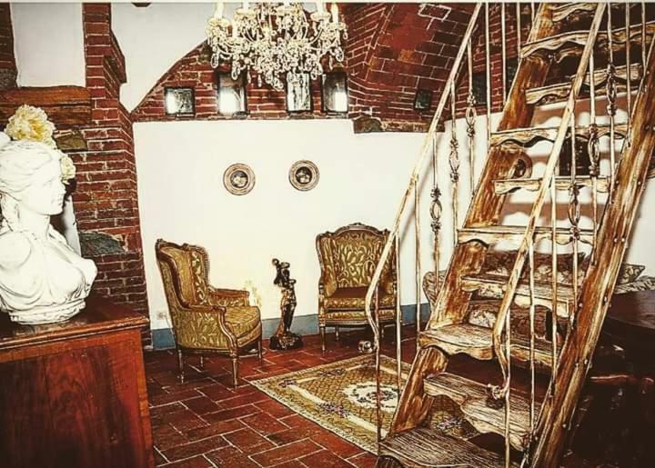 B&B Castello La Pia Dama Residence Guazzino エクステリア 写真