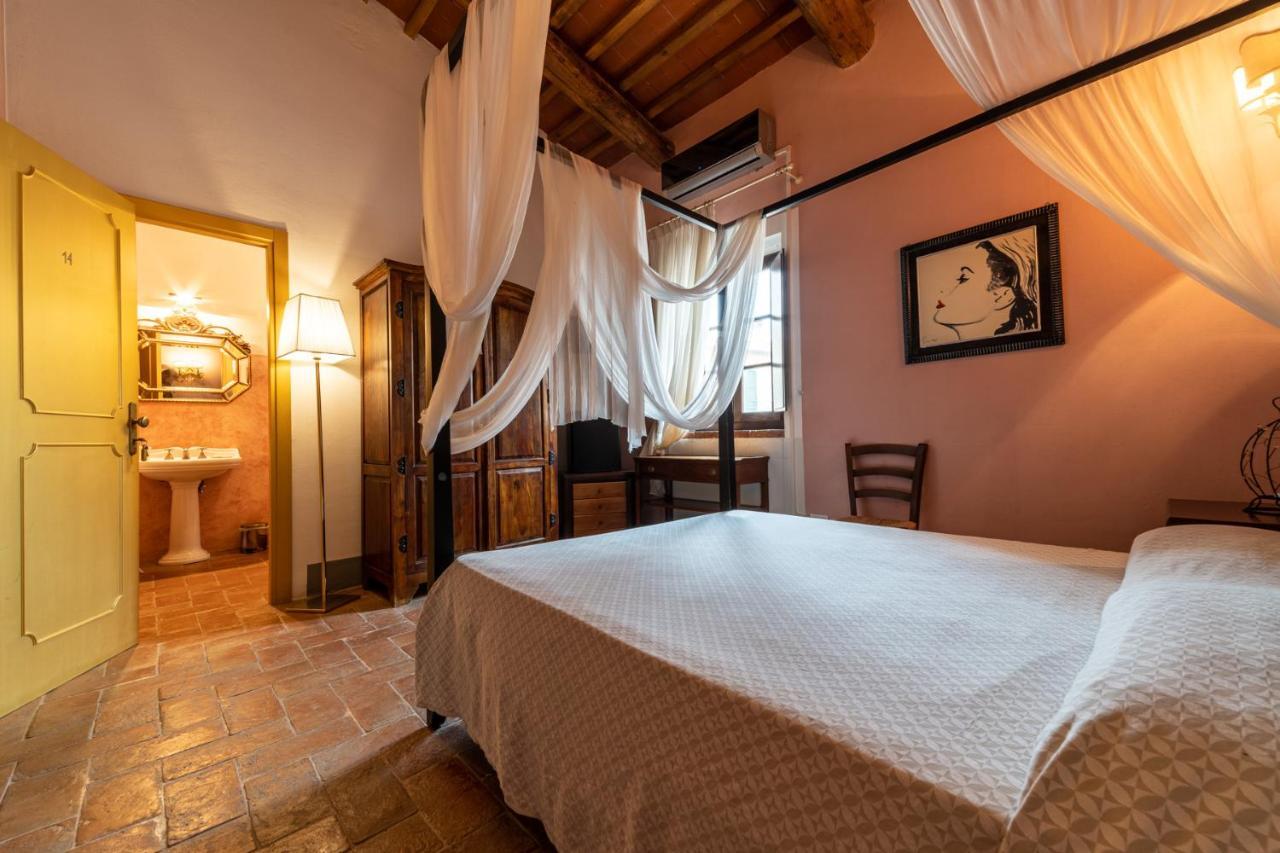 B&B Castello La Pia Dama Residence Guazzino エクステリア 写真