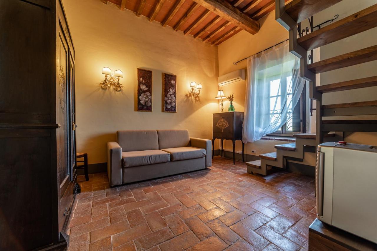 B&B Castello La Pia Dama Residence Guazzino エクステリア 写真
